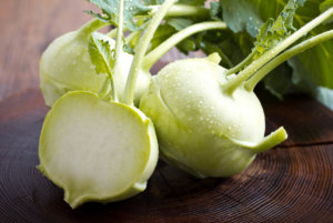 白色维也纳kohlrabi.